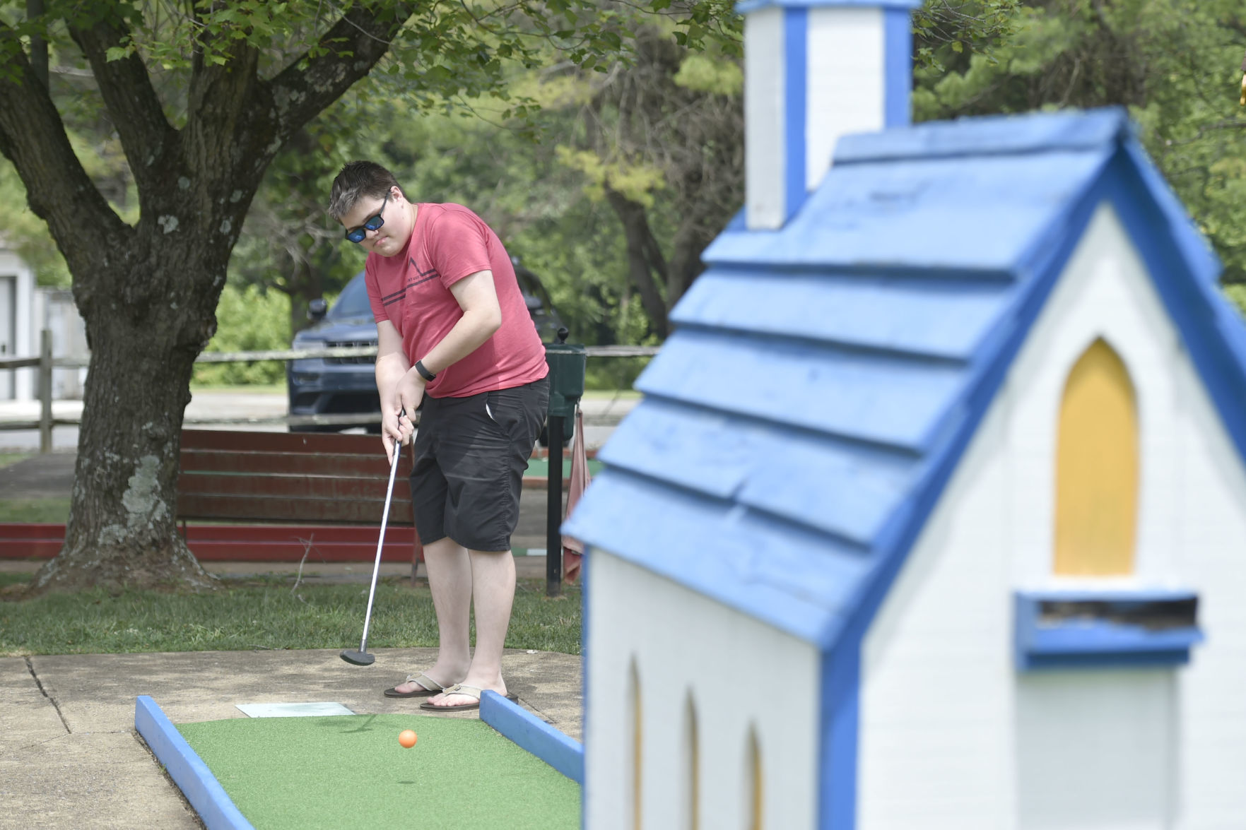 Tiny Town Golf 02